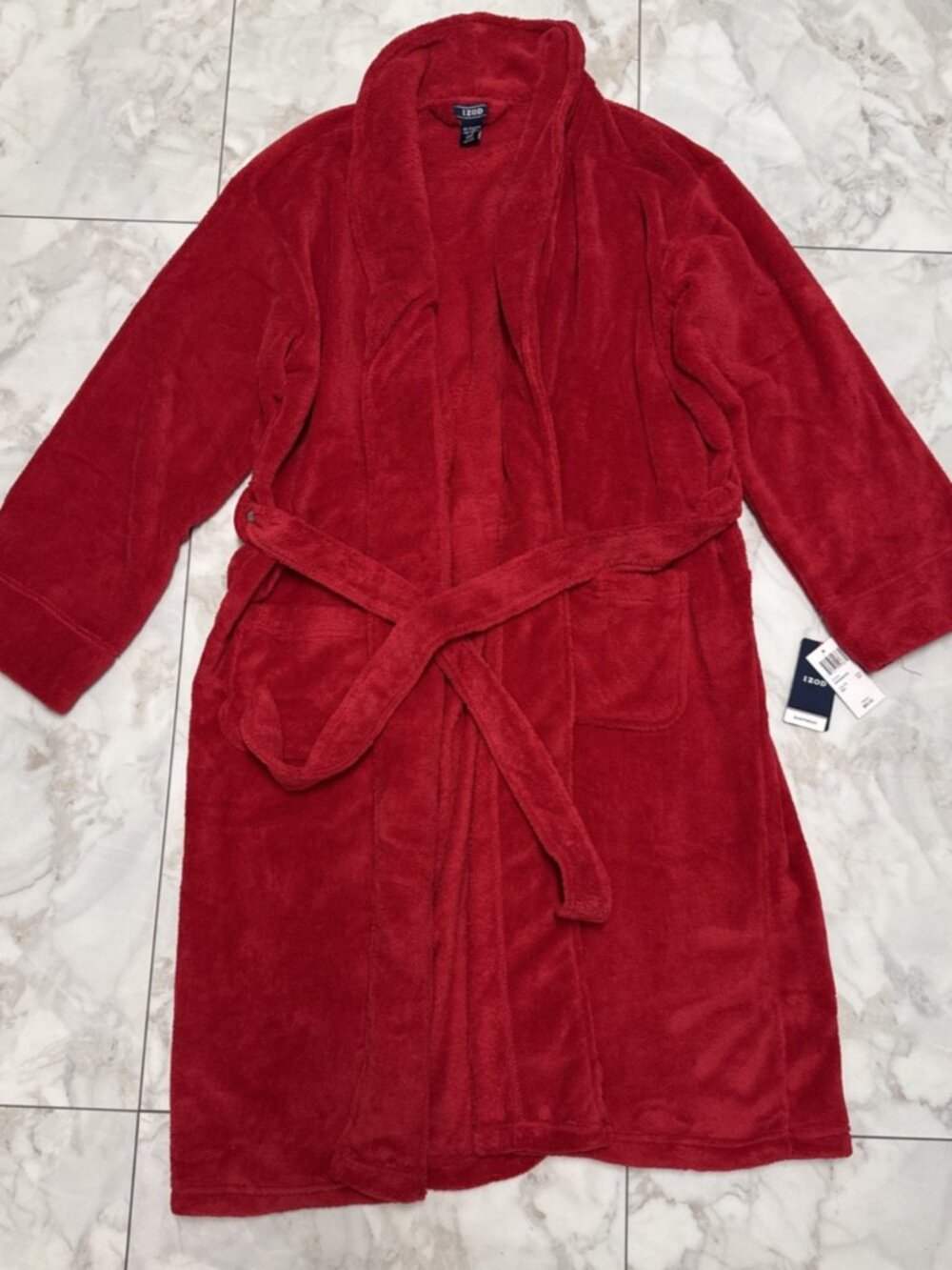 IZOD Plush Soft Fleece Belted Bath Robe Pockets Mens Christmas Red One Size NEW